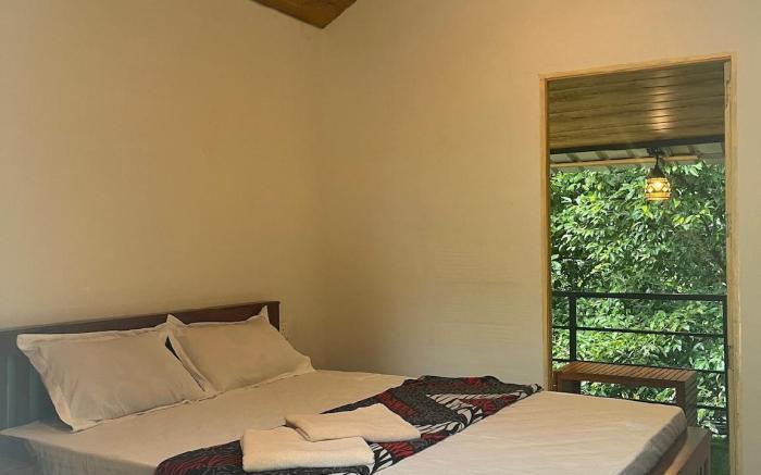 CasaDolceCasa_Anaviratty_A_Munnar_Greenhaven_home