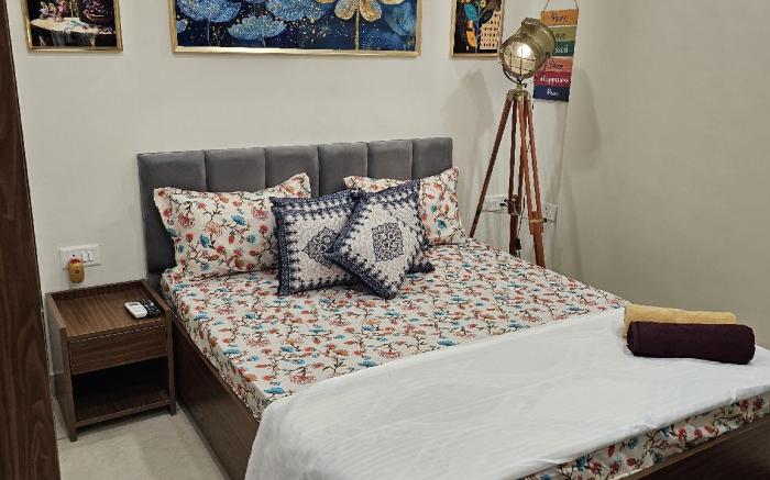 Ultra Luxury 1Bhk Flat 1121 by Bliss Stay
