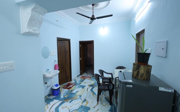 Devas Home Stay