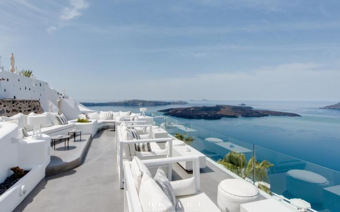 Infinity Suites & Dana Villas