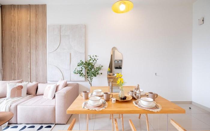 Sea World w Shark Astoria w kids slides Ampang 3BR