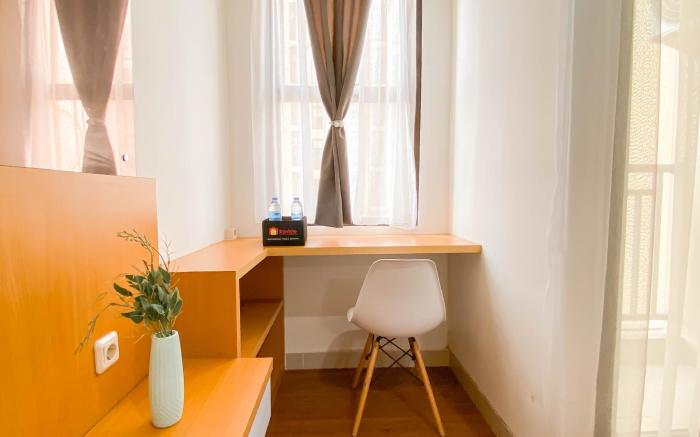 Best Deal Studio Apt Transpark Cibubur By Travelio