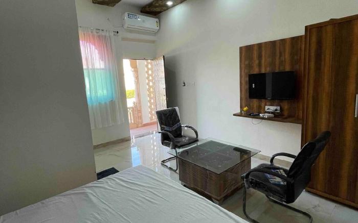 Chouhan palace Affordable stays with pool in Ajmer