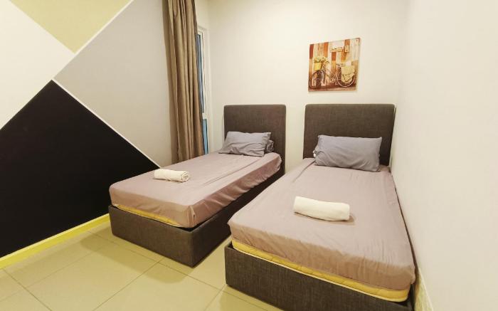 Shore 3BR 6-9 Pax - TVBox/WIFI/Garden View