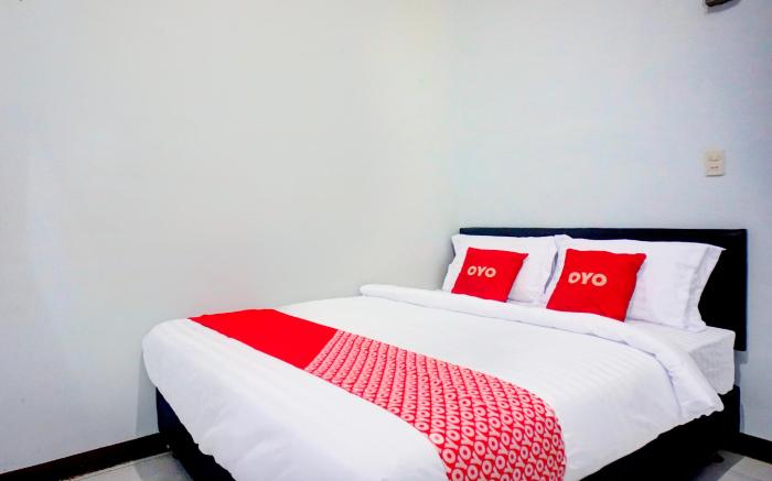 Hotel O Krakatau Near Universitas Muhammadiya Sumatra Utara ( UMSU )
