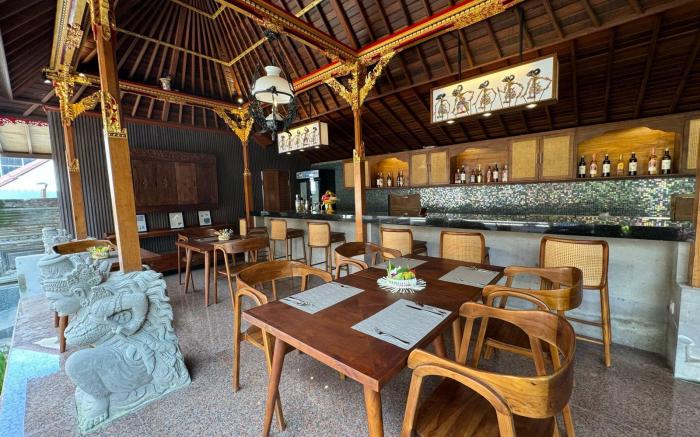 Puri Kantor Legacy - Heritage Palace