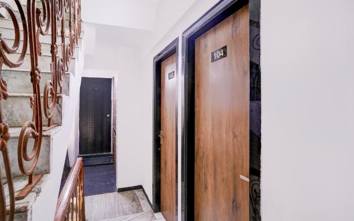 Hotel O Aksa Inn