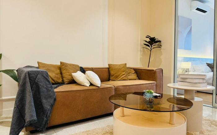 Quill Residence by DeUrban QR2203