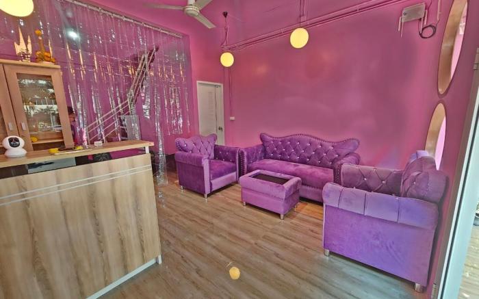 Hostel In The City