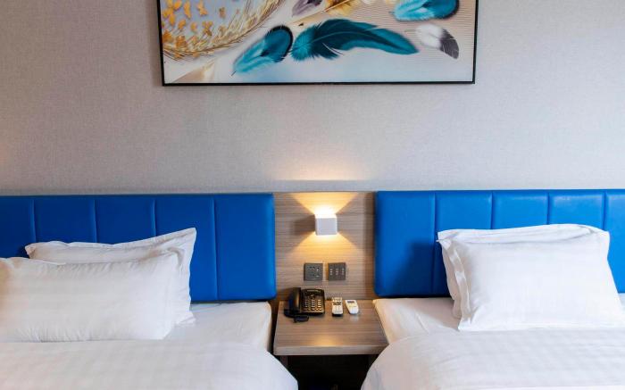 7 Days Premium Beijing Qinghe Yongtaizhuang Metro Station