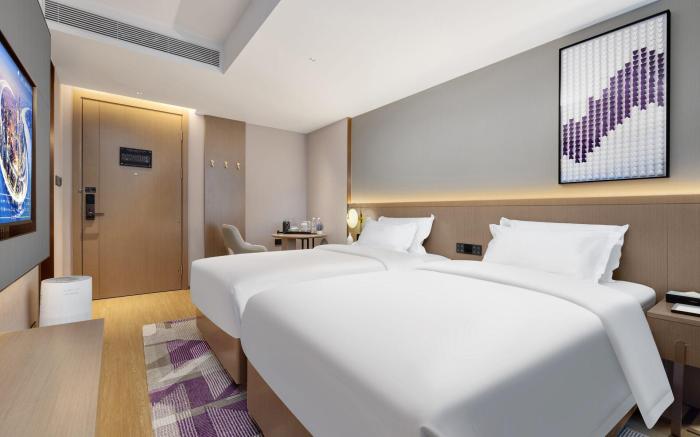 Lavande Hotel Beijing South Railway Station Liujiayao Metro Station