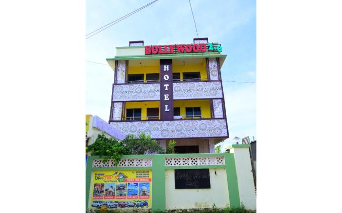 DhamStay Asish Bollywood Sea View Hotel Puri