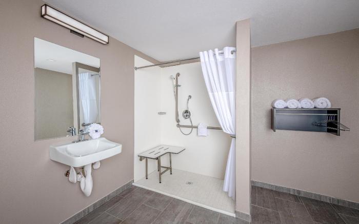 Motel 6 Euless, TX - Dallas