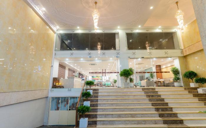 DAHLIALAND SAIGON HOTEL & SWIMMING POOL 
