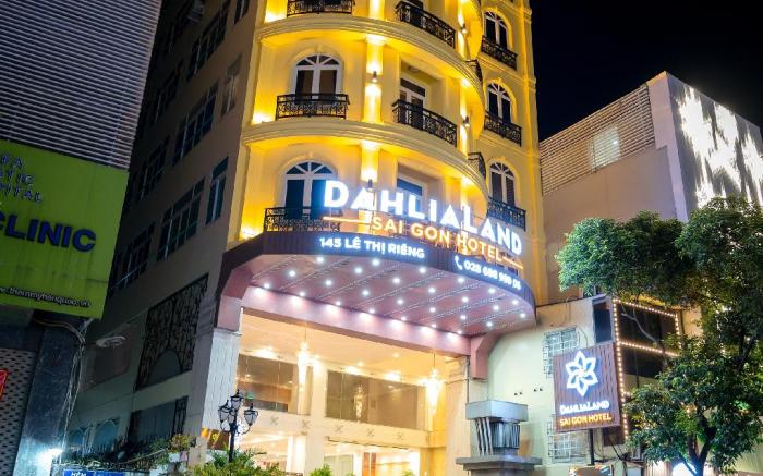 DAHLIALAND SAIGON HOTEL & SWIMMING POOL 
