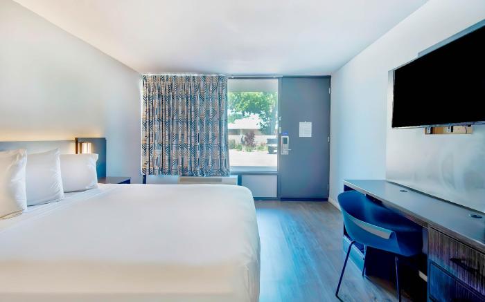 Motel 6 Louisville, KY - Airport - Fair Expo