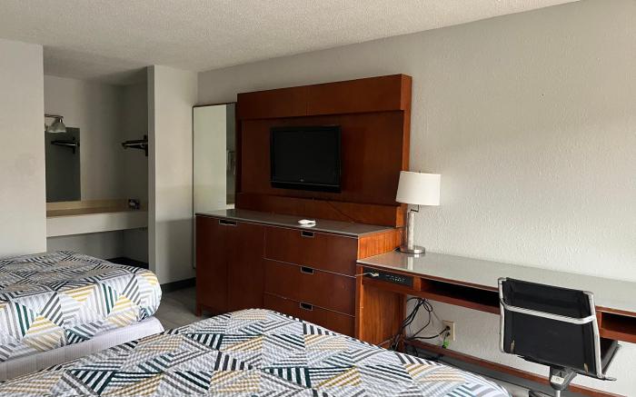 Motel 6 Forrest City, AR