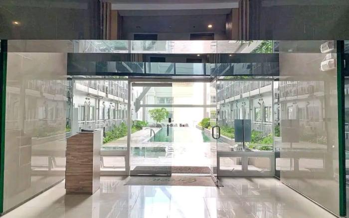 Green 51: Your home in Malate Wi-Fi 