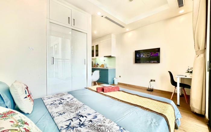 High Floor High-class Amenities Apt In City Centre