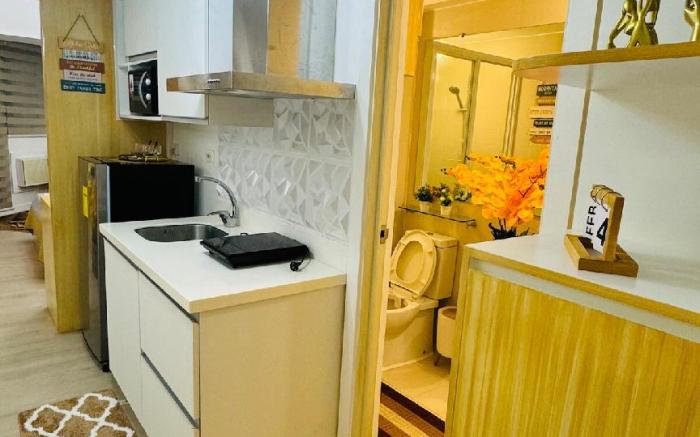 Lux Aurum Studio MGD Condo Staycation