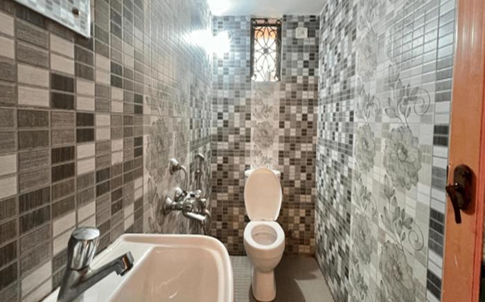Aura rooms & swimming pool, calangute