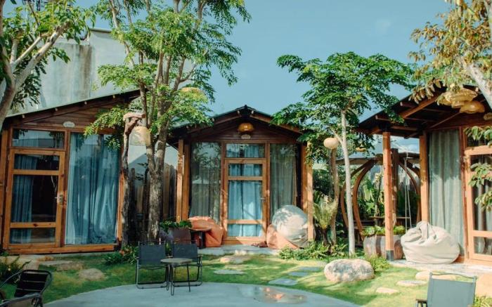 Layla Garden