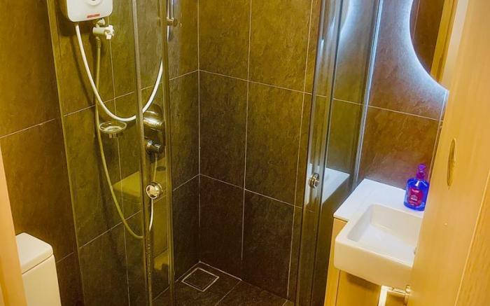 Woodpecker Colony Suites