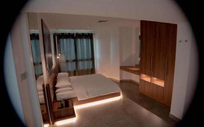 Luxury Seaview apartment heart of Salmiya ♥