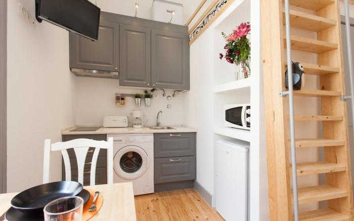 STUDIO APARTMENT LOCATED CENTRAL LISBON