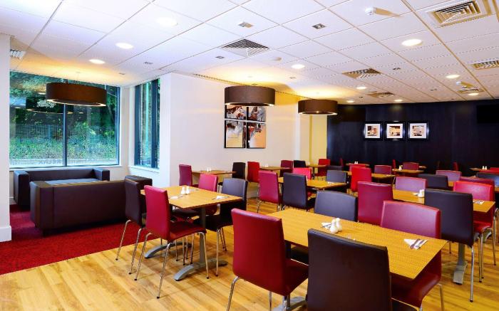 Travelodge Derby Cricket Ground