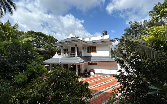 Puzhayoram Homestay 