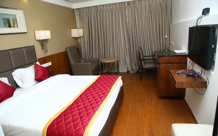 THE SVM GRAND BANJARA HILLS