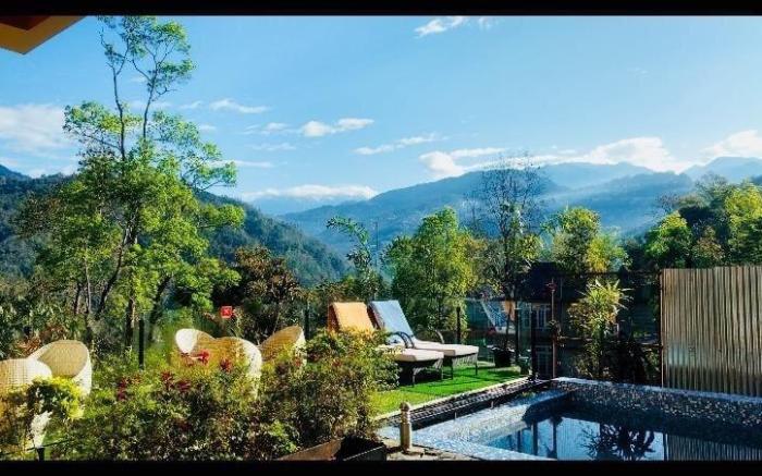 MayaTels - Maya Baas 