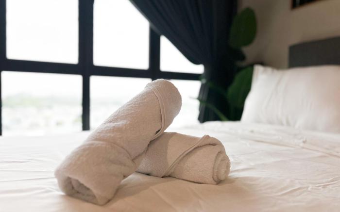Tulip Residences ModernStudio NearElminaMall 01