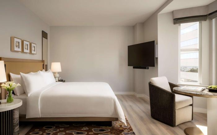 Fairmont Breakers Long Beach
