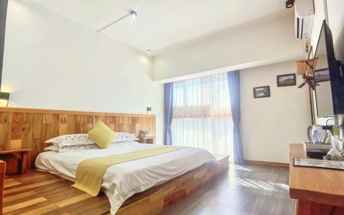 Yuanmuju·Factory Hotel (Guilin Branch)