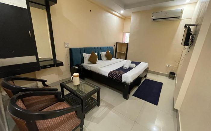 Hotel Orchid Inn