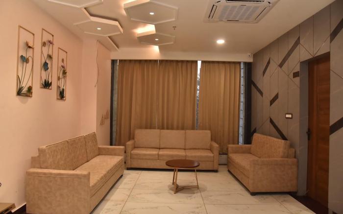 HOTEL JP INN SITAPUR