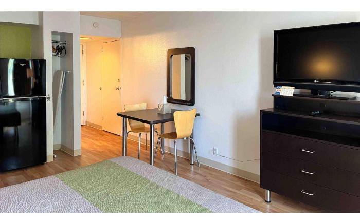 Studio 6  Suites Clarion, PA