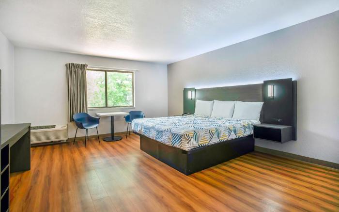 Motel 6 Gresham, OR - Portland