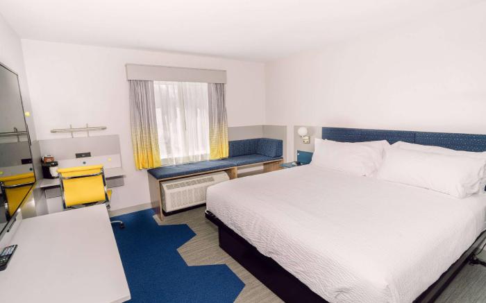 Microtel Inn & Suites by Wyndham Newark NY