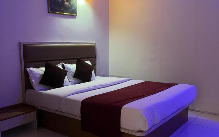 Hotel Shree Hari Om Residency 