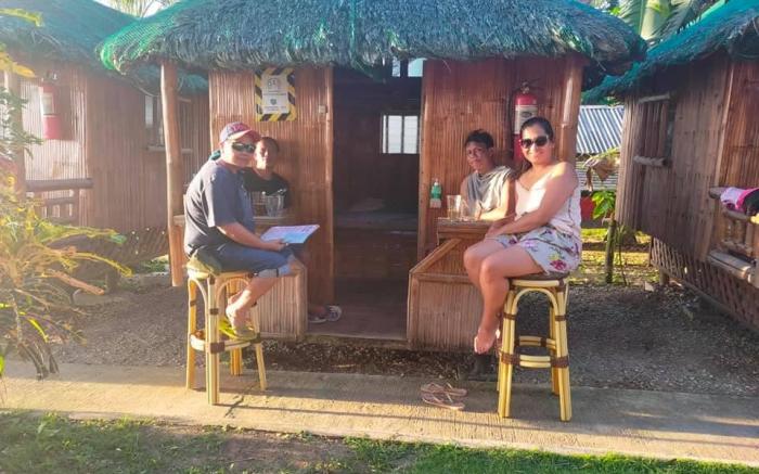 Seafront Bamboo House (101)