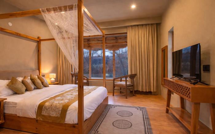 The Vintage Villas Resort Ladakh - Luxury Stay with Mountain Views