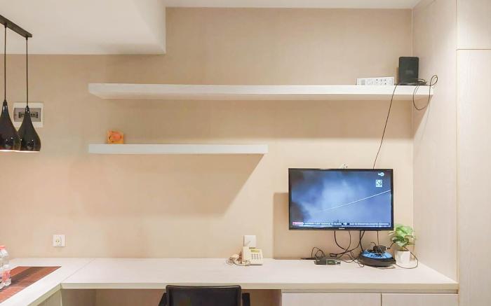 Good Homey Studio at Student Park Apt By Travelio