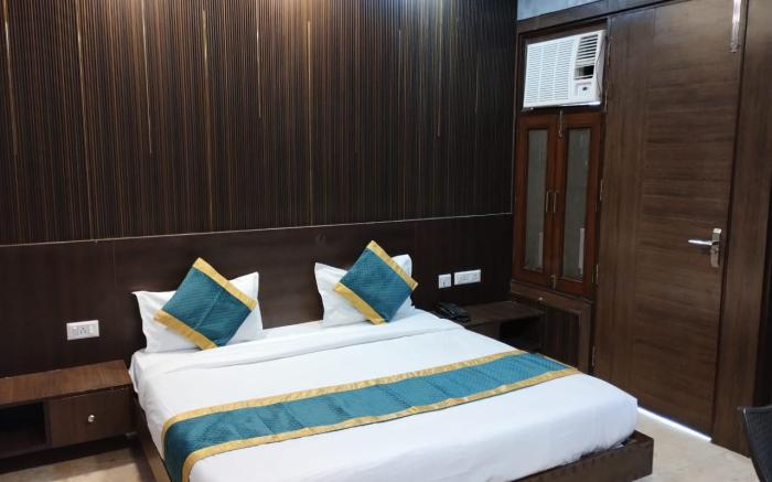 Hotel Rajvansh Palace