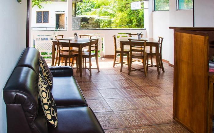 Traveller's Lodge Unawatuna