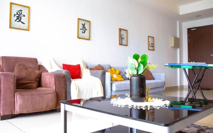 KSL 2-Bedroom High-Rise Escape CityViews @8-11 Pax