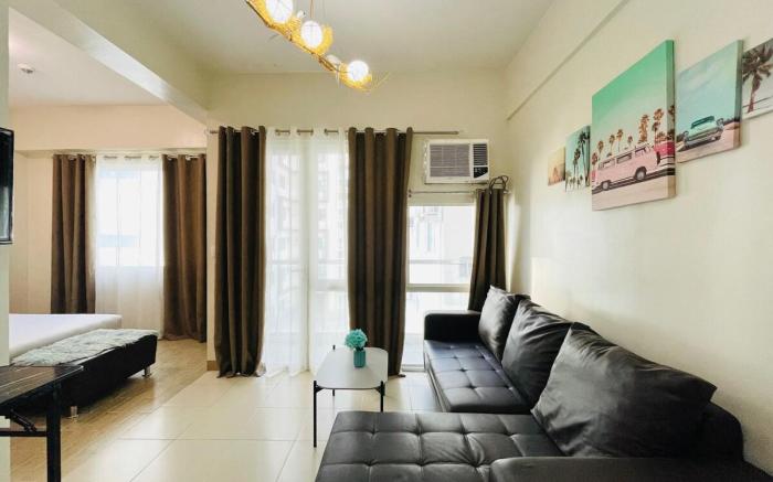* *27 Chic and Spacious Studio