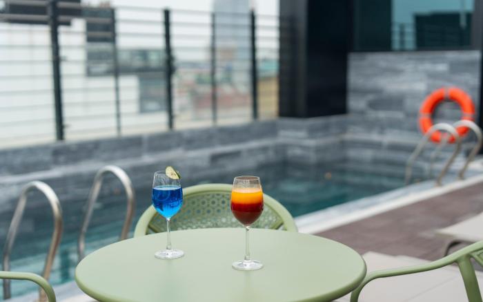 Silk Queen Hotel